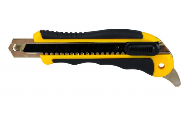 Нож с выдвижным лезвием Ultima