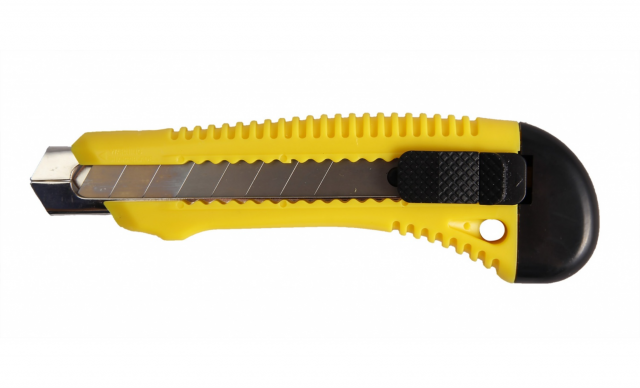 Нож с выдвижным лезвием Ultima